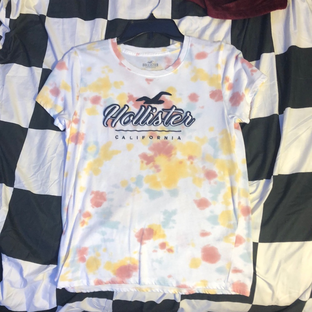 Hollister California Tee